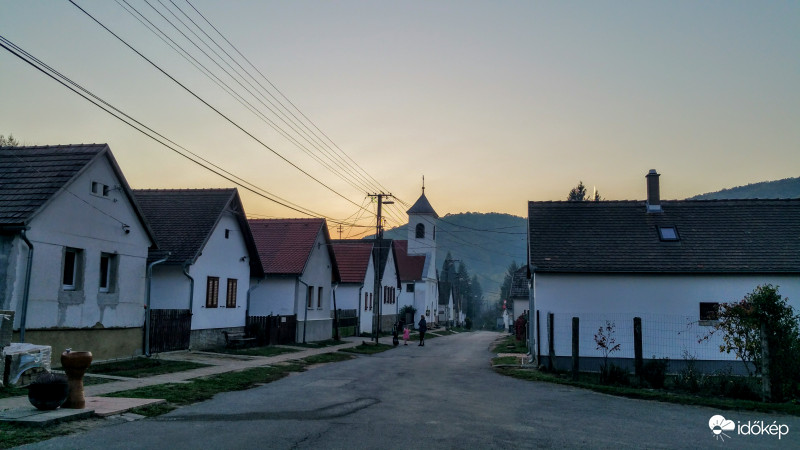 Napfelkelte Óbányáról