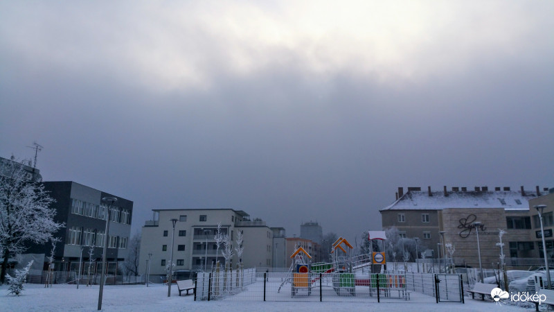 Köd és a Nap harca