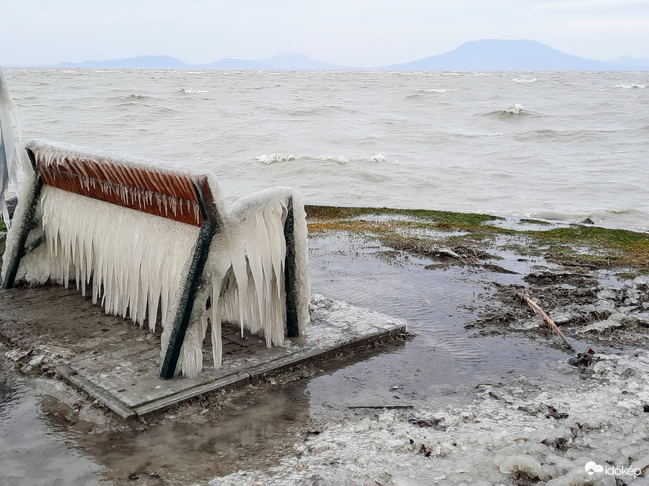 Jeges csodavilág Balatonfenyvesen