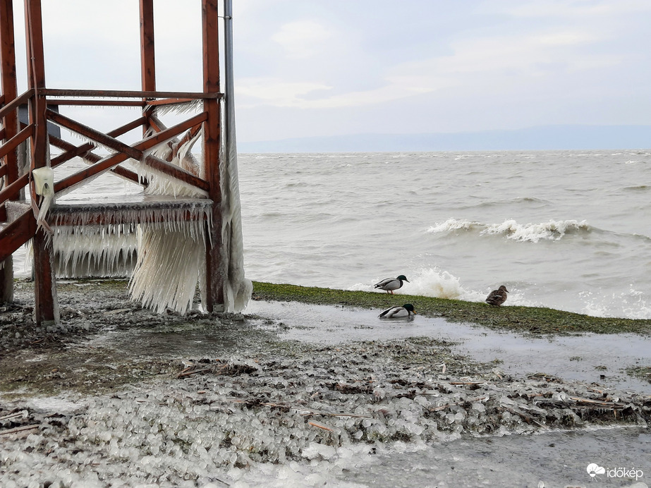 Jeges csodavilág Balatonfenyvesen