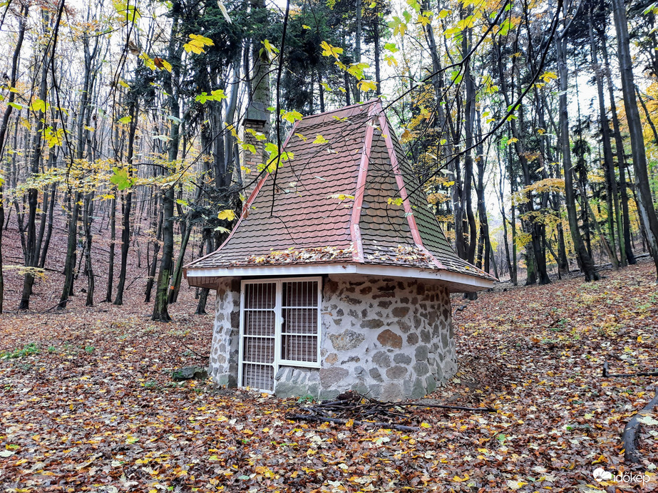 Mézeskalács-házikó a Kelet-Mecsekben