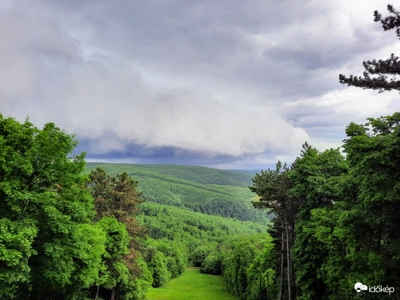 Szupercella Pécs felett