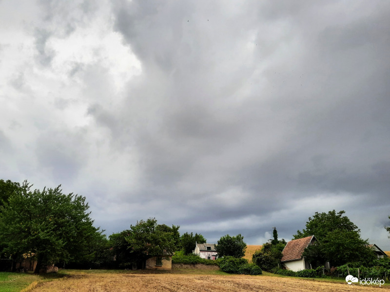 Érkező esőfelhők