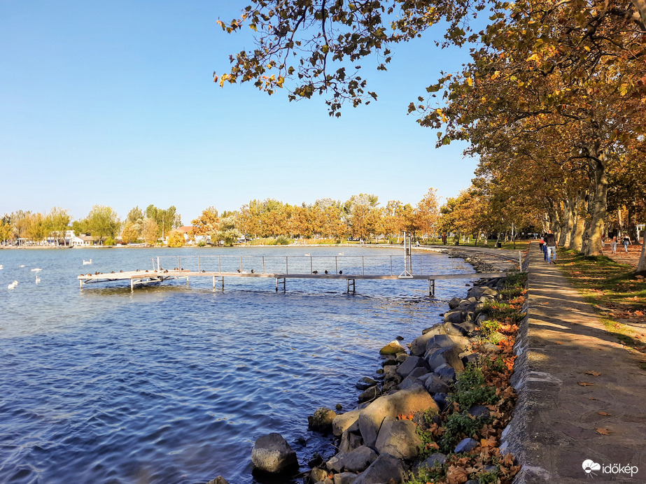 Balatonföldvári ősz