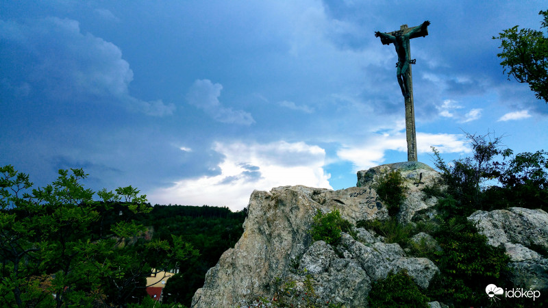 Érkező zivatarfelhő Pécsett
