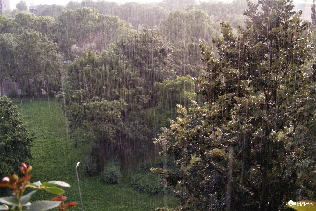 Debrecen, esett az eső